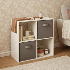 4 Cube Storage Unit with 2